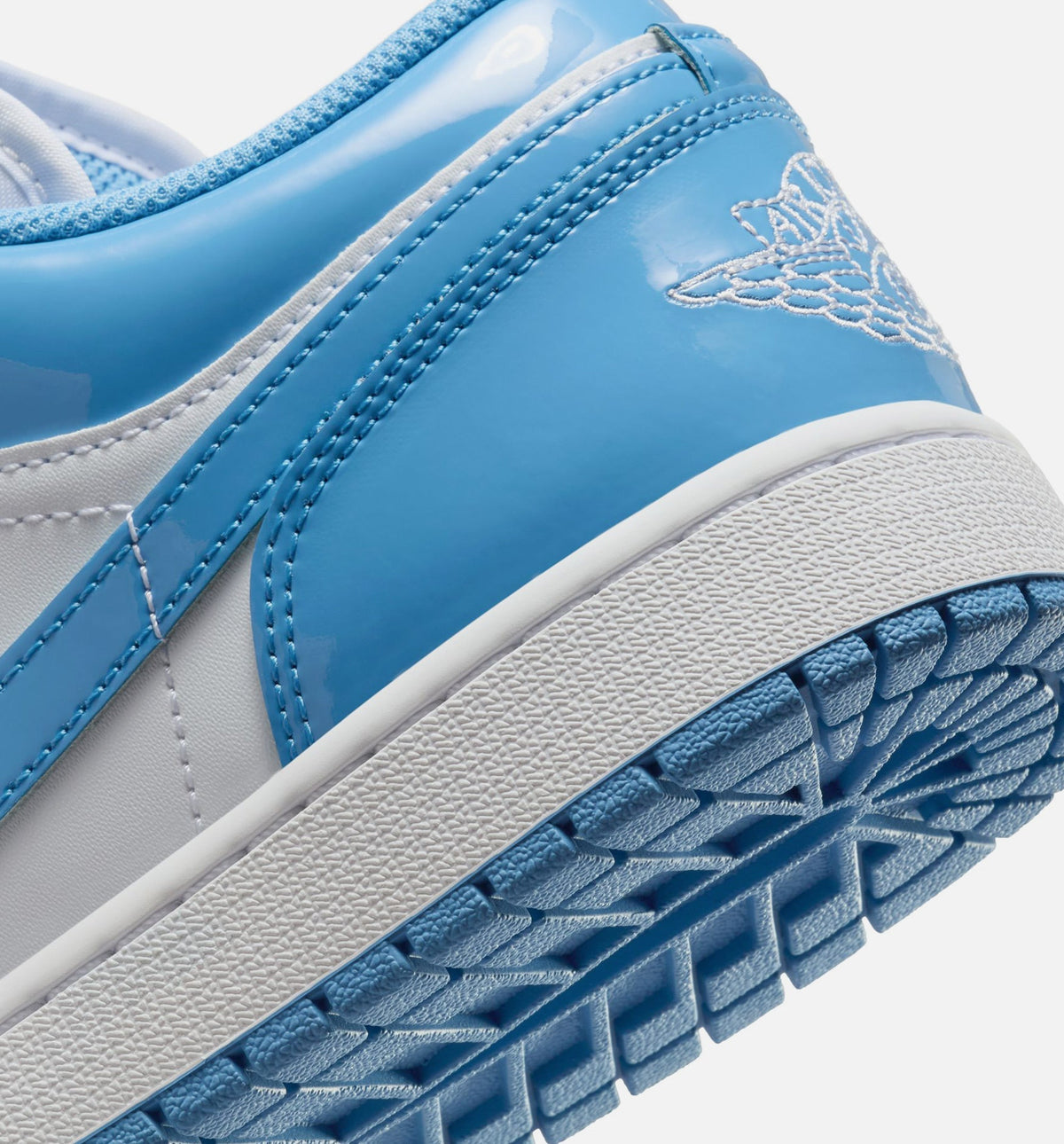 Air Jordan 1 Retro Low Legend Blue Men's Lifestyle Shoes - Legend Blue/White