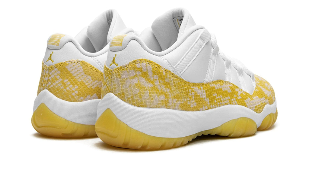AIR JORDAN 11 LO WMNS "Yellow Snakeskin"