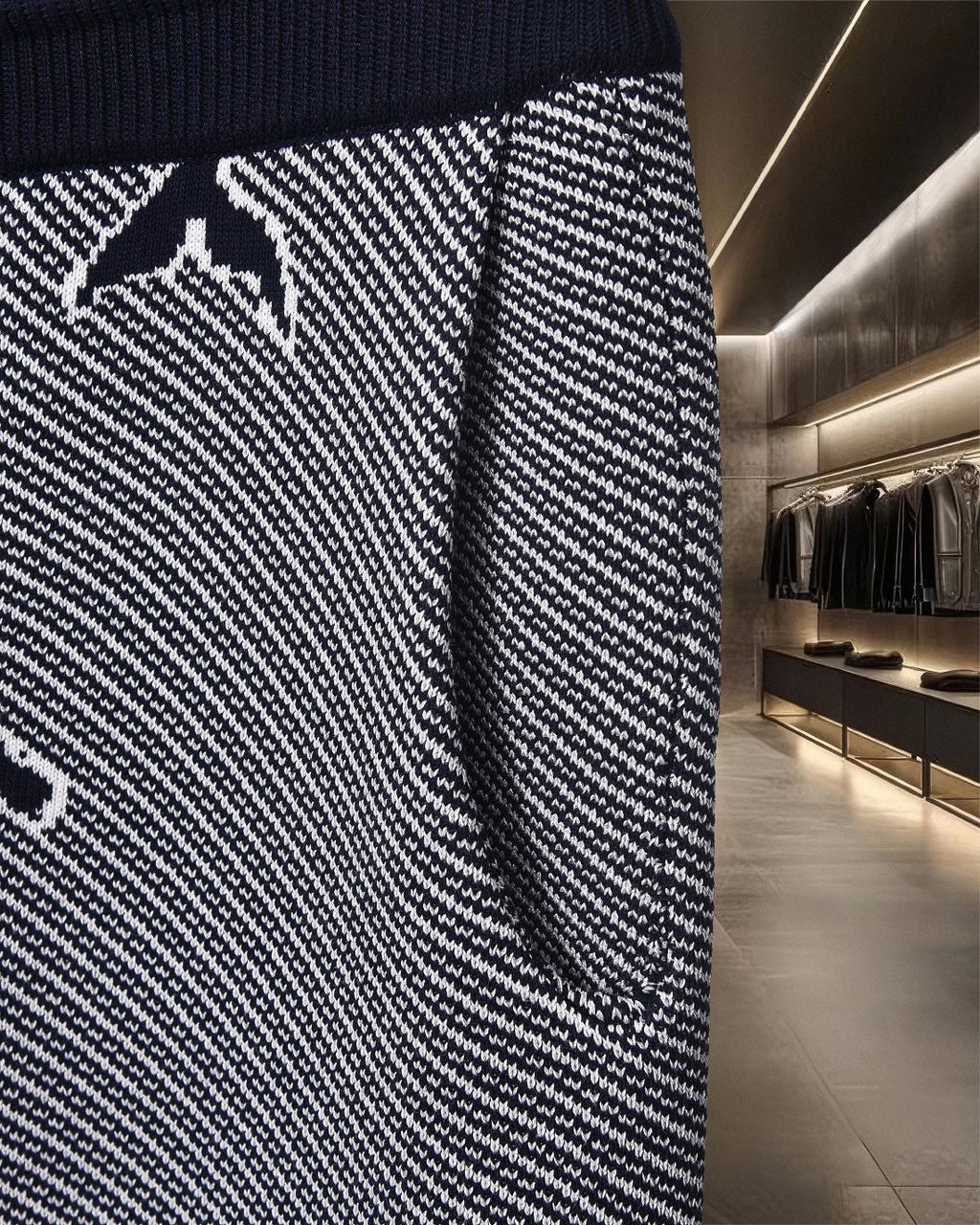 Thom Browne Style Four-Bar Stripe Knit Shorts