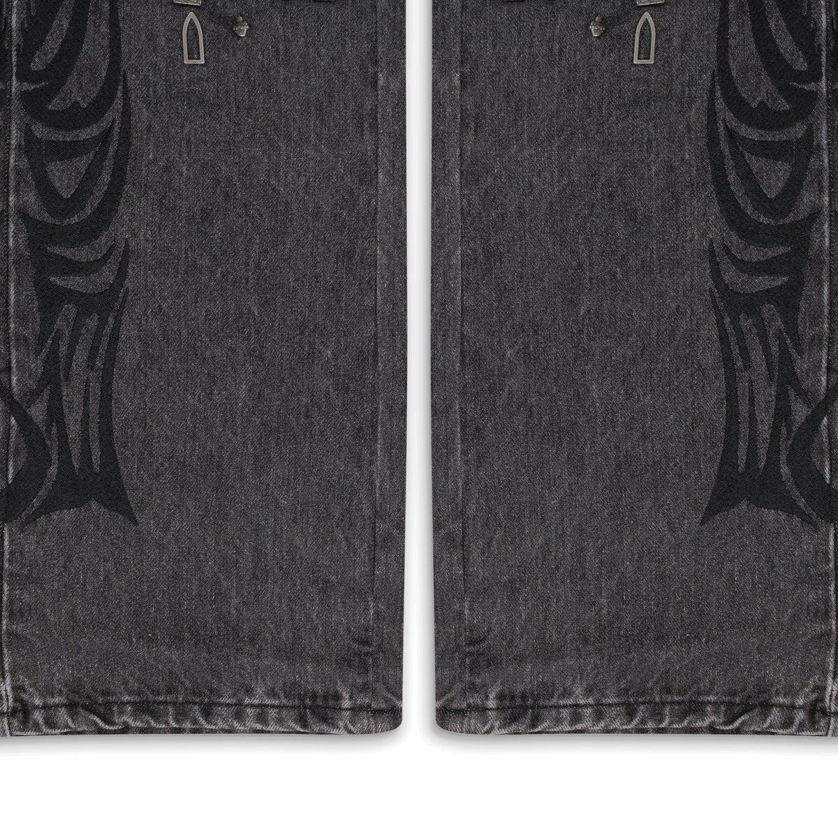 BLK CENTRALIZED HARDWARE STRAIGHT-FIT JEANS