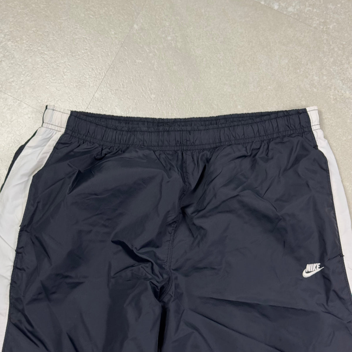 Vintage Nike Trackpants (XL)