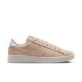 Nike Tennis Classic
