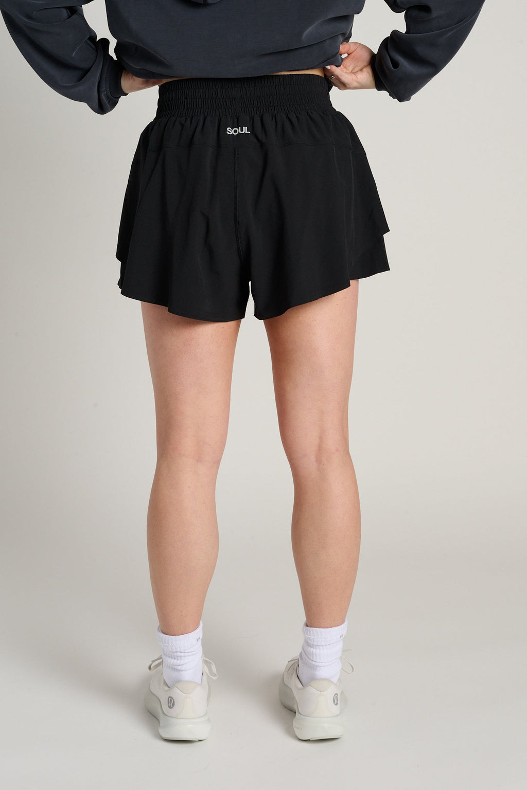 Shake It Out High-Rise Run Short 2.5"