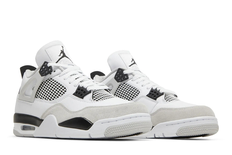Air Jordan 4 Retro "Military Black"