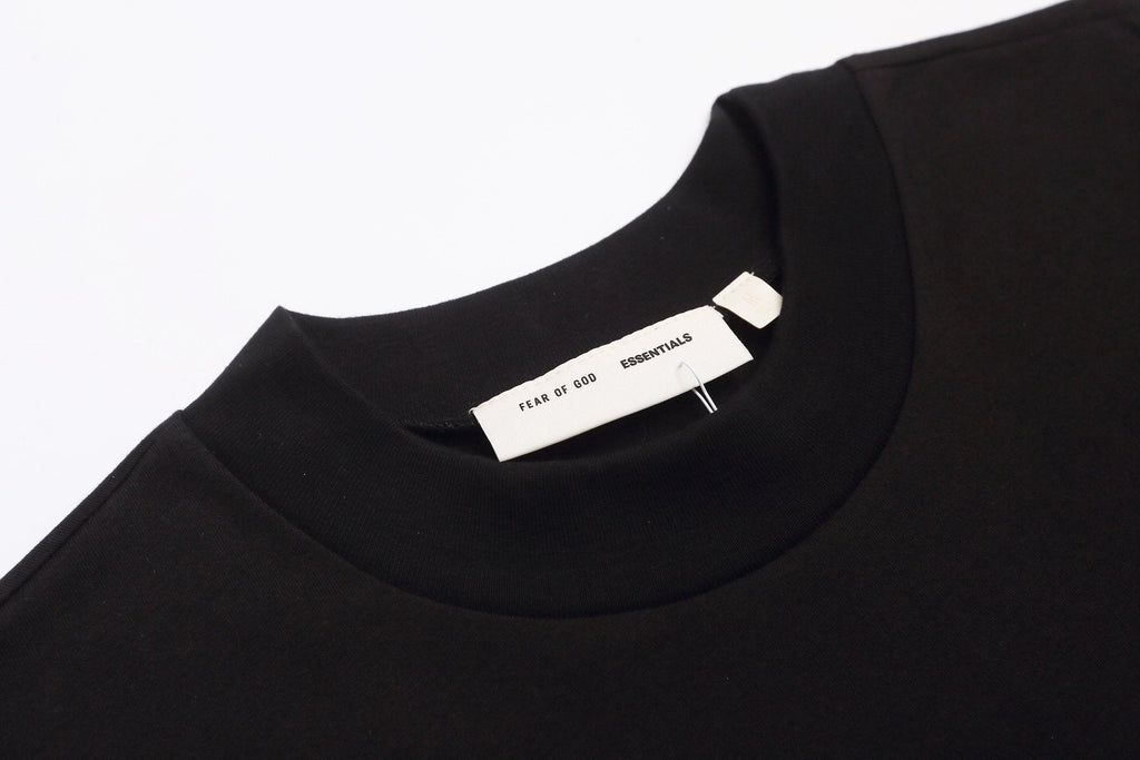 ESSENTIALS Fear of God Chest Graphic T-Shirt