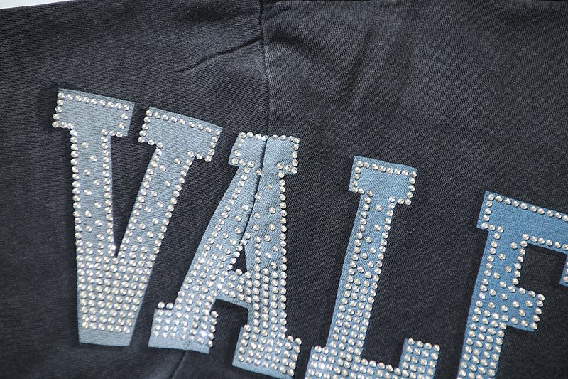 VALE USA Dreams Football Graphic T-Shirt