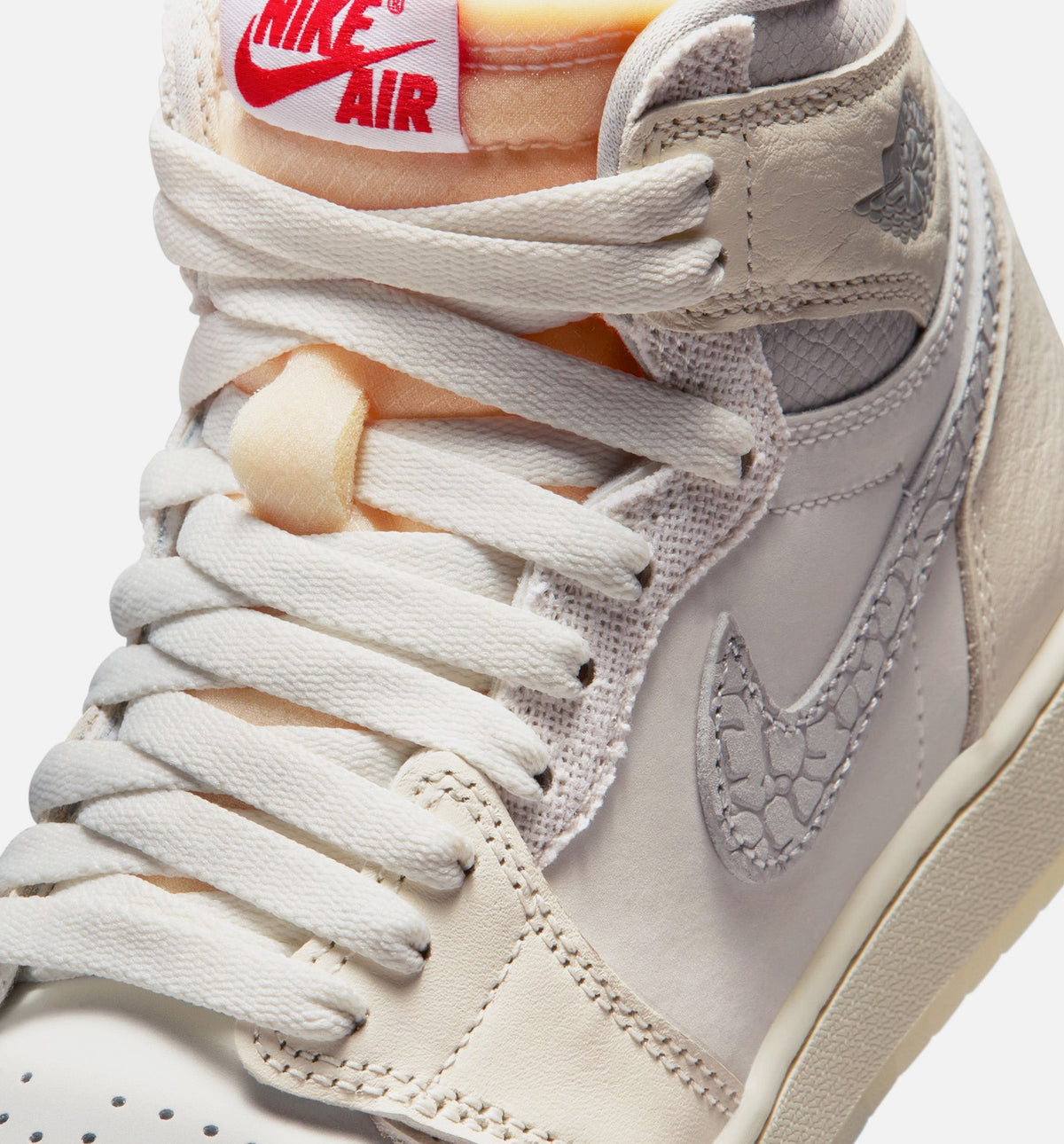 Air Jordan 1 Retro High OG Sail Grade School Lifestyle Shoe