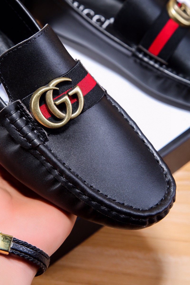 Gucci Black Red-Green Stripe Loafers