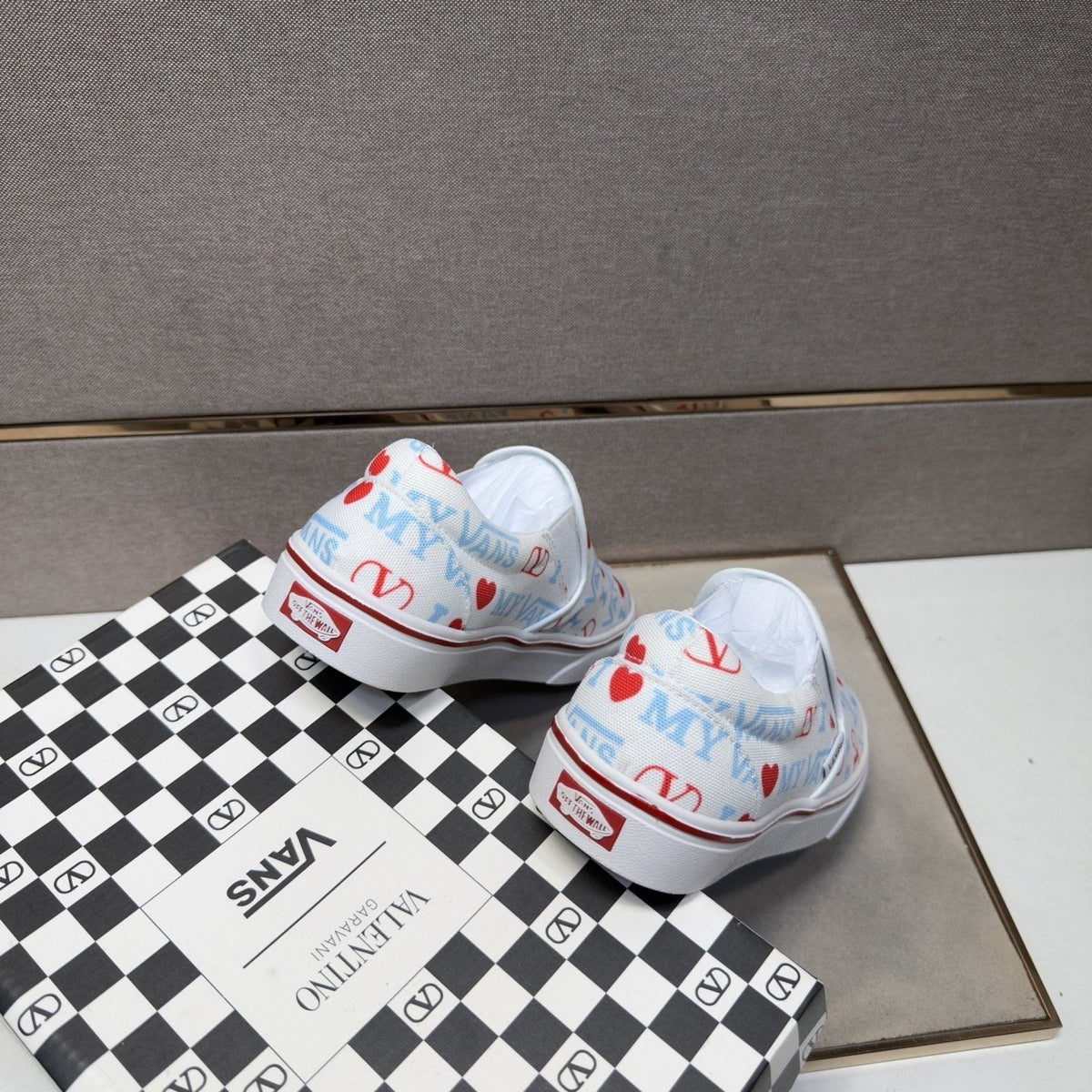 Vans White Graphic Low-Top Sneakers