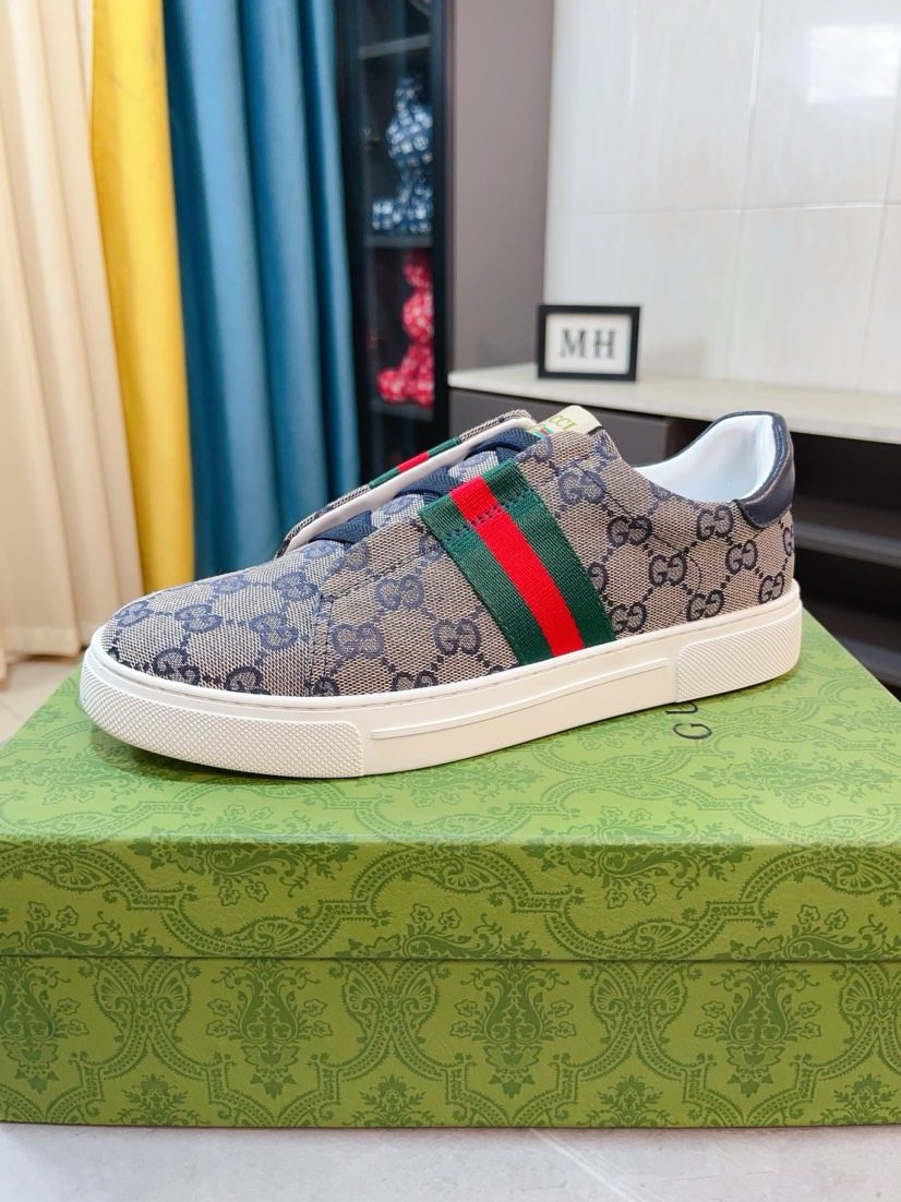 Gucci Men's Monogram Stripe Low-Top Sneakers - Leather Lining